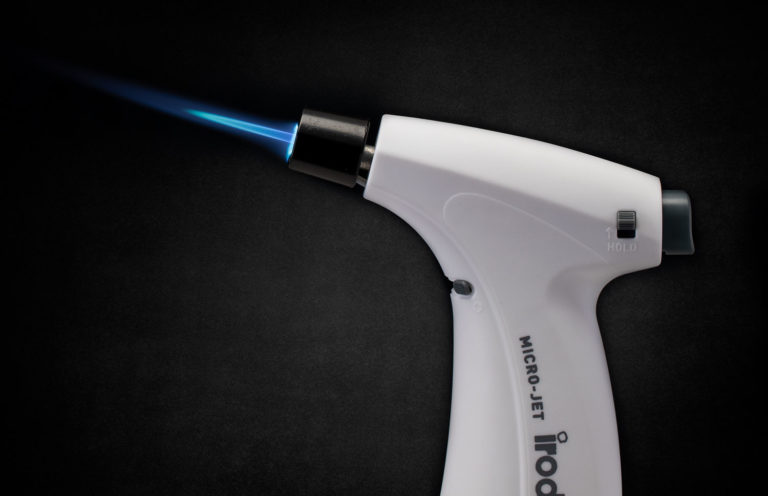 Pin point flame of the MJ-360 Micro jet precision handheld lighter from Pro-Iroda