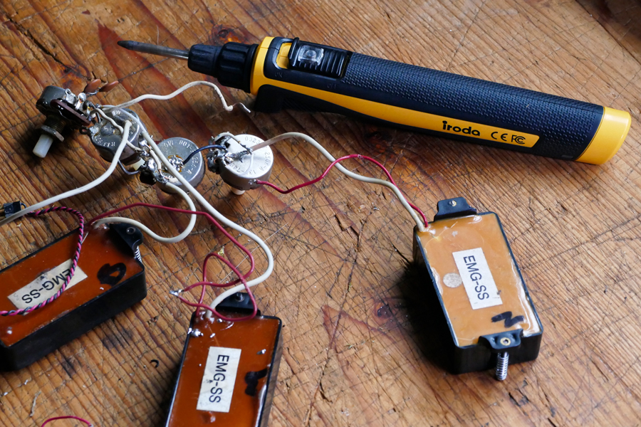Battery Soldering Iron for Guitar Electronics - Iroda-01