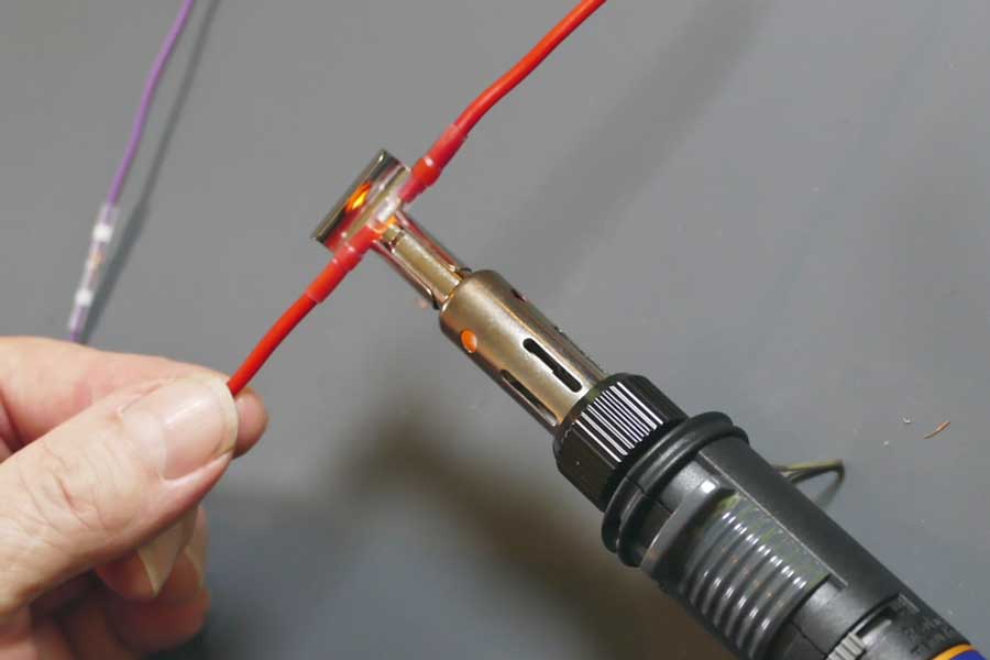 How do you use heat shrink solder seal wire connectors-01