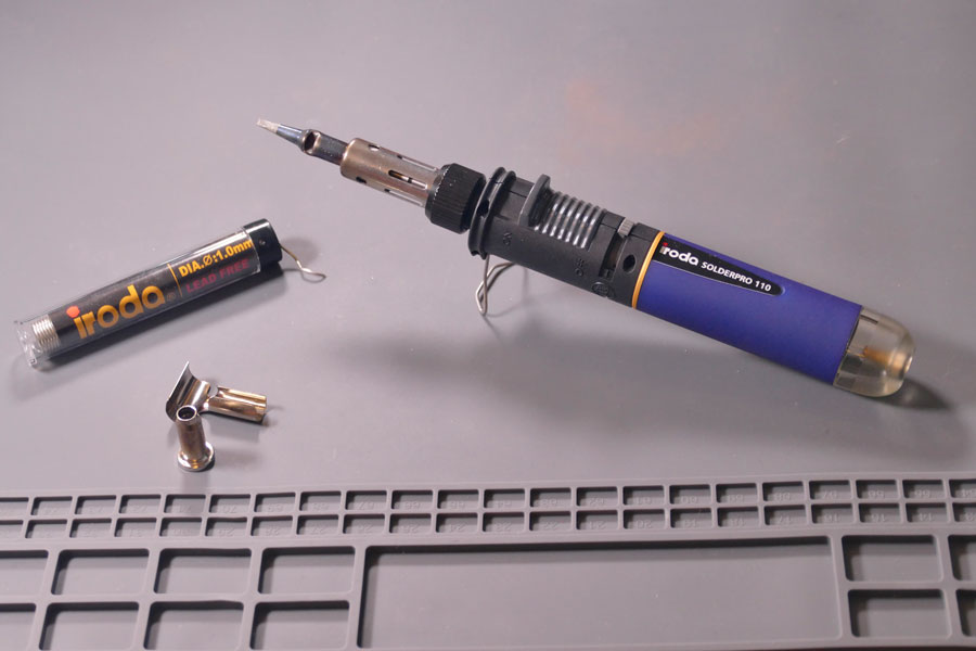 Correct technique for soldering wires together-05