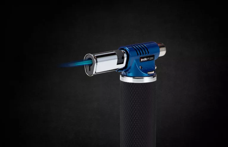 PT-220V Gallery Image 3