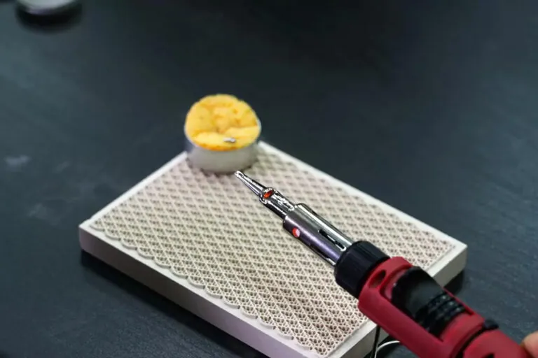 How-to-Clean-Maintain-Your-Soldering-Iron-Tip-900X600p