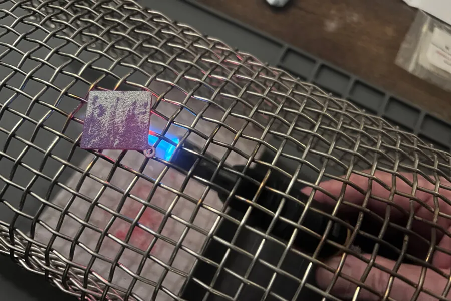 How do you use the Iroda SolderPro 110K gas soldering iron for jewelry enameling-03