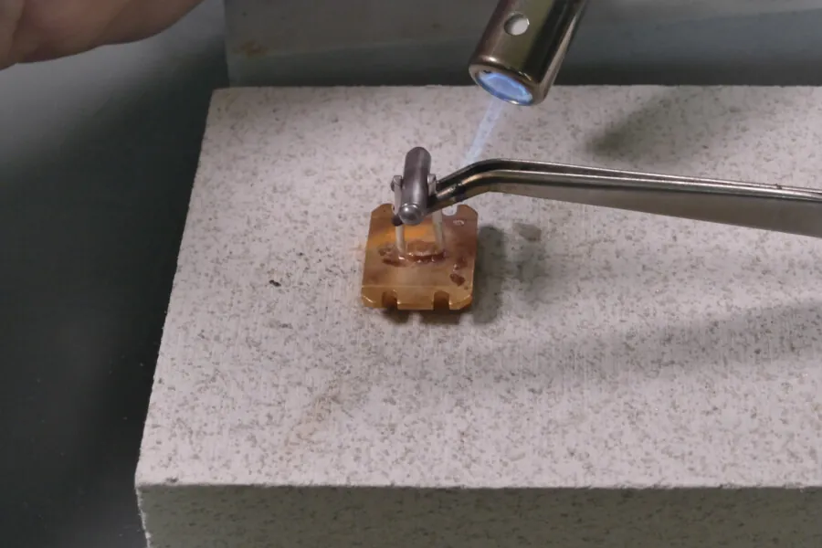 Gas soldering iron silver jewelry project | Iroda