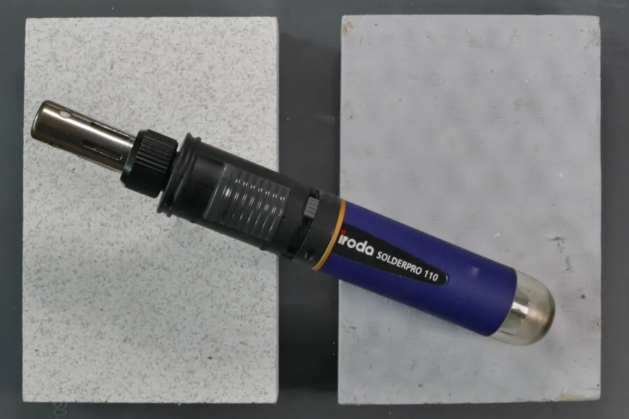 Gas soldering iron silver jewelry project | Iroda