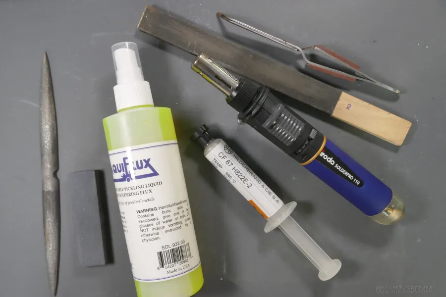 Silver jewelry soldering with gas soldering irons | Iroda