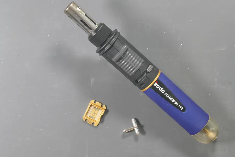 Silver jewelry soldering with gas soldering irons | Iroda